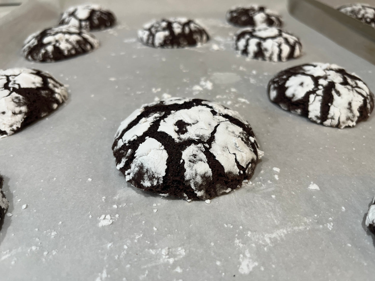 Chocolate Crinkle Cookie